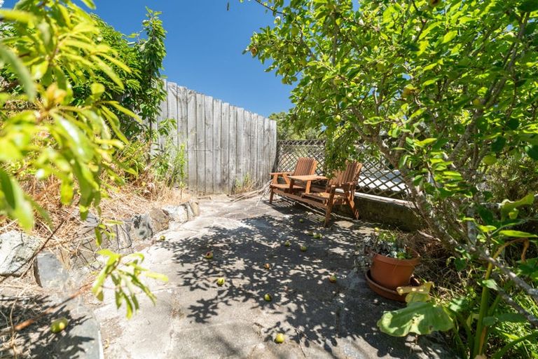 Photo of property in 28a Whanake Street, Titahi Bay, Porirua, 5022