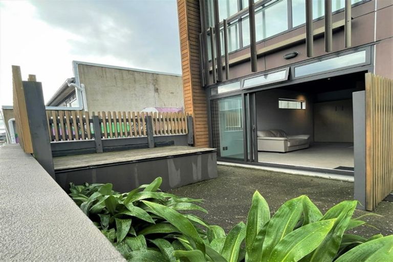 Photo of property in Vedado Apartments, 208/41 Hopper Street, Mount Cook, Wellington, 6011
