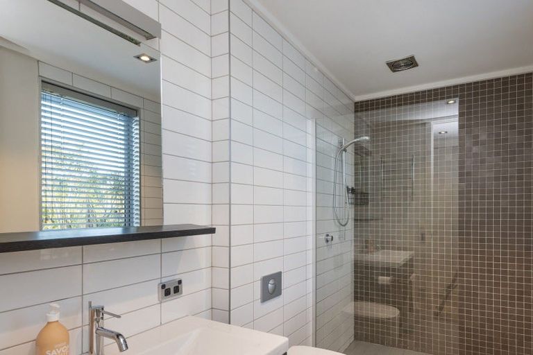 Photo of property in 10 Bridgewater Terrace, Albert Town, Wanaka, 9305