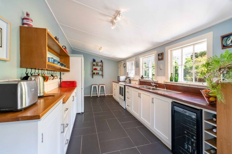 Photo of property in 2 Hawk Lane, Saint Leonards, Dunedin, 9022