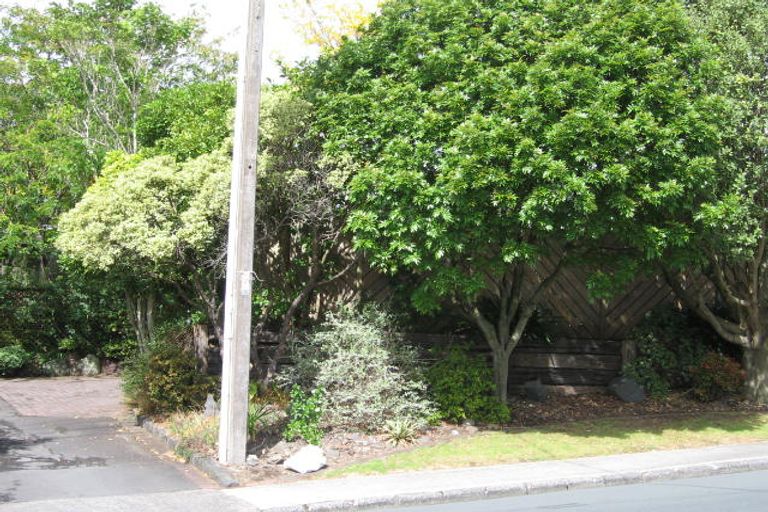 Photo of property in 237 Beach Road, Campbells Bay, Auckland, 0630