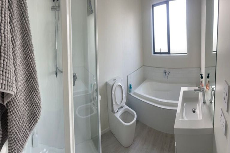 Photo of property in 10 Waddell Street, Lake Hawea, 9382