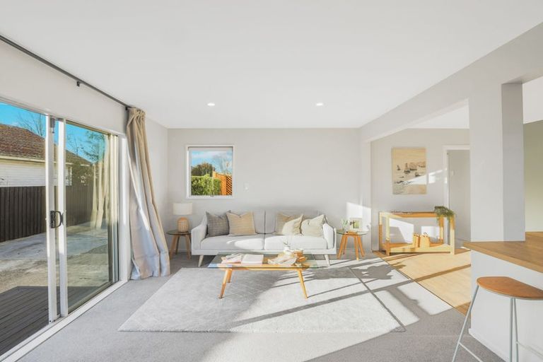 Photo of property in 301 Hendersons Road, Hoon Hay, Christchurch, 8025