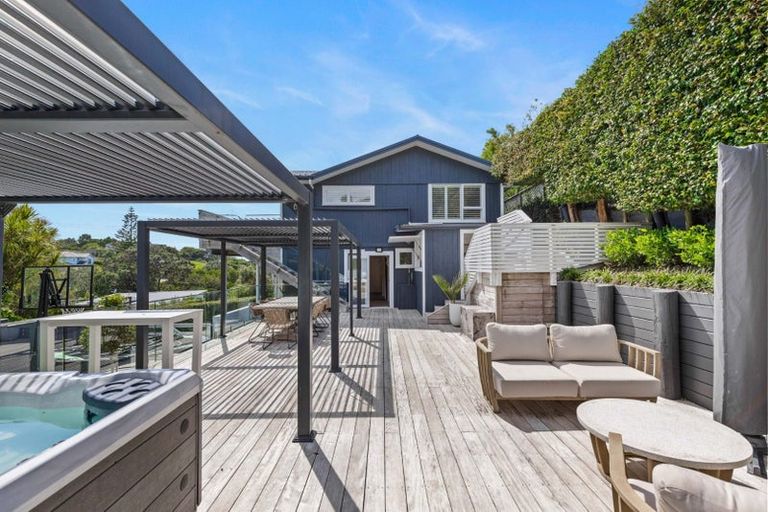 Photo of property in 32 Swann Beach Road, Stanmore Bay, Whangaparaoa, 0932