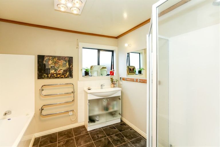 Photo of property in 28 Bulteel Street, New Plymouth, 4310