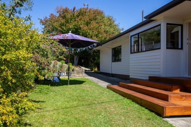 Photo of property in 7 Thompson Terrace, Toi Toi, Nelson, 7010