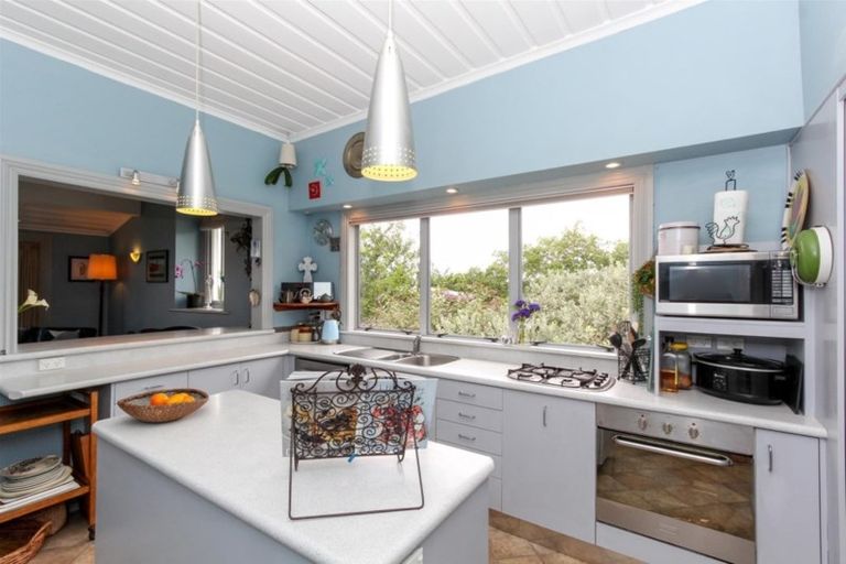 Photo of property in 85 Gover Street, New Plymouth, 4310