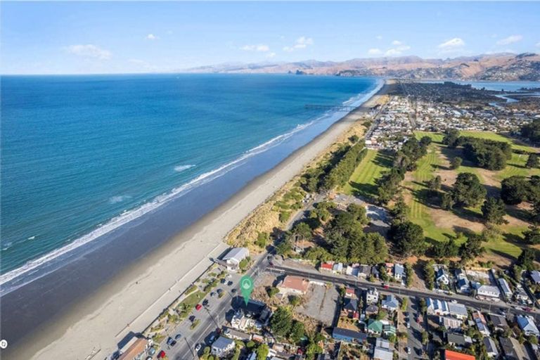 Photo of property in 85b Marine Parade, North New Brighton, Christchurch, 8083