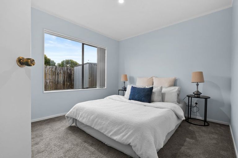 Photo of property in 6b Sheriff Place, Randwick Park, Auckland, 2105