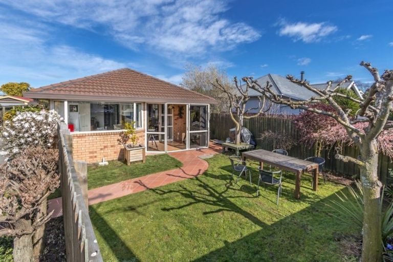 Photo of property in 1/145 Simeon Street, Spreydon, Christchurch, 8024