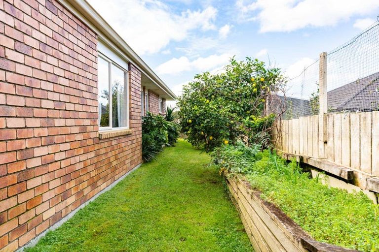 Photo of property in 14 Maxwell Place, Te Kamo, Whangarei, 0112