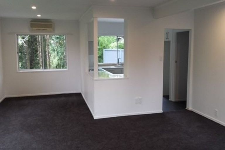 Photo of property in 27 Park Hill Road, Birkenhead, Auckland, 0626