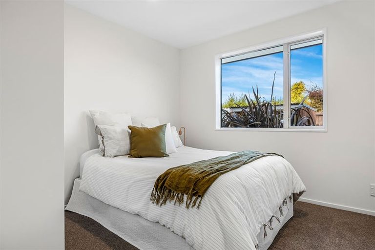 Photo of property in 102 Johns Road, Rangiora, 7400