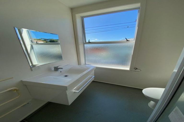 Photo of property in 106 Constable Street, Newtown, Wellington, 6021