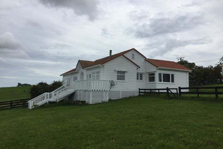 Photo of property in 237 Pahi Road, Pahi, Paparoa, 0571