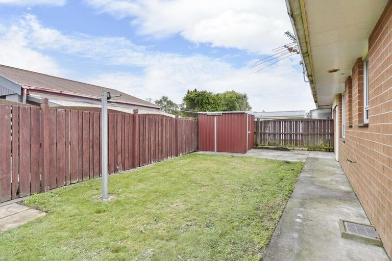 Photo of property in 1/9 Juniper Place, Burnside, Christchurch, 8053