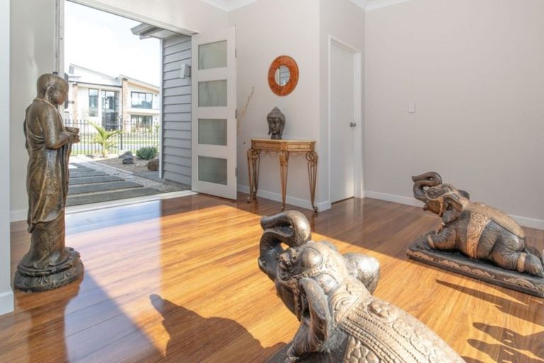 Photo of property in 180 Matua Road, Kumeu, 0810