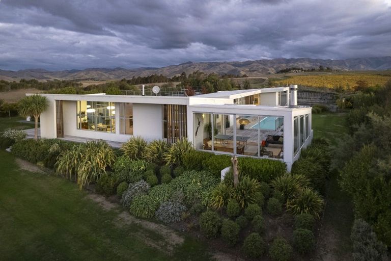 Photo of property in 127 Fairbourne Drive, Fairhall, Blenheim, 7272