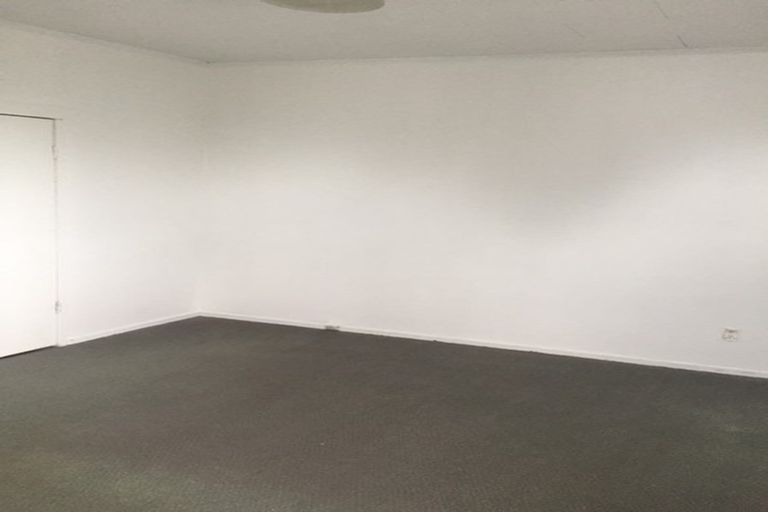 Photo of property in 161 Chichester Drive, Rosehill, Papakura, 2113