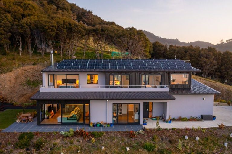 Photo of property in 65 Farleigh Street, Atawhai, Nelson, 7010