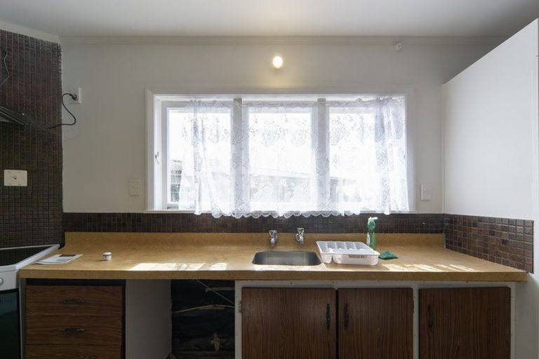 Photo of property in 7 Baverstock Road, Nawton, Hamilton, 3200