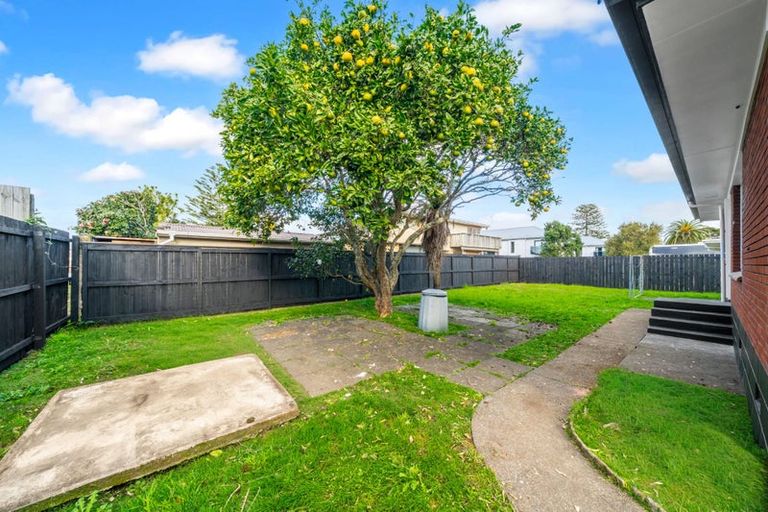 Photo of property in 3/19 Central Avenue, Papatoetoe, Auckland, 2025