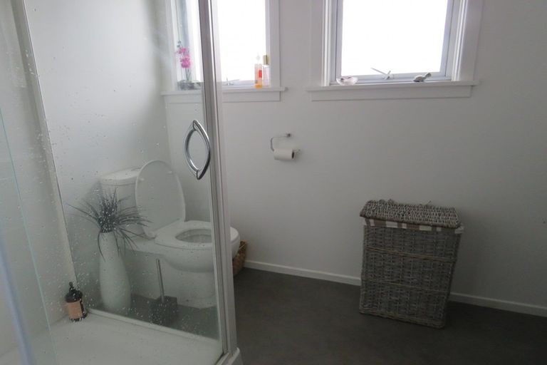 Photo of property in 6 Dacre Street, Oamaru North, Oamaru, 9400