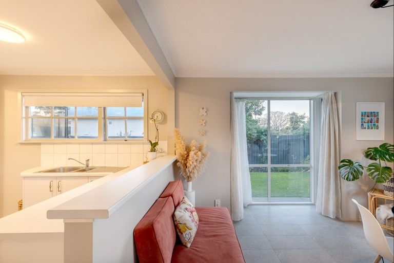 Photo of property in 9 Colombo Street, Cashmere, Christchurch, 8022