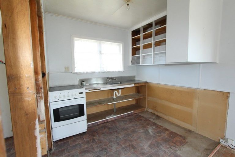 Photo of property in 21 Pohutukawa Drive, Tokoroa, 3420