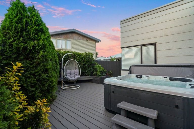 Photo of property in 257b Dickson Road, Papamoa Beach, Papamoa, 3118