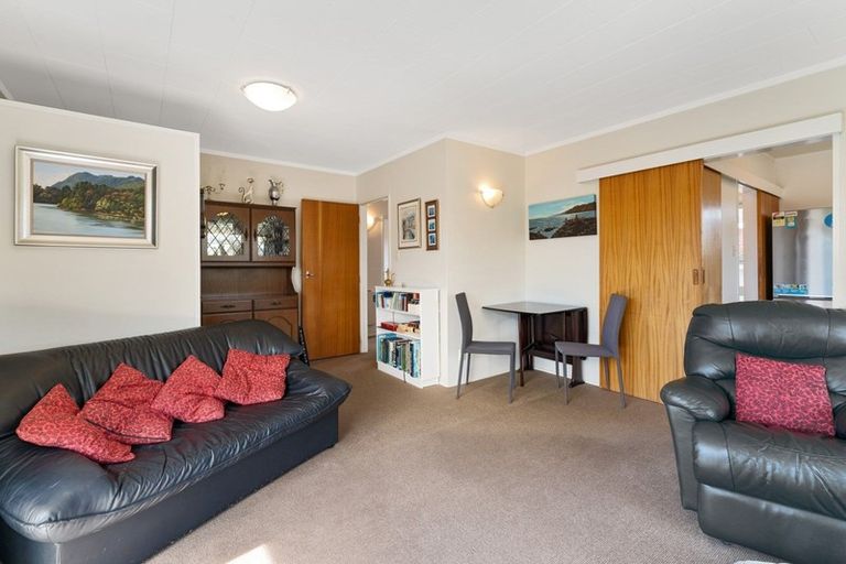 Photo of property in 126a Hillcrest Road, Raumati Beach, Paraparaumu, 5032