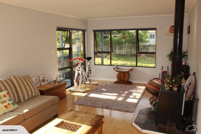 Photo of property in 1/30 Stredwick Drive, Torbay, Auckland, 0630