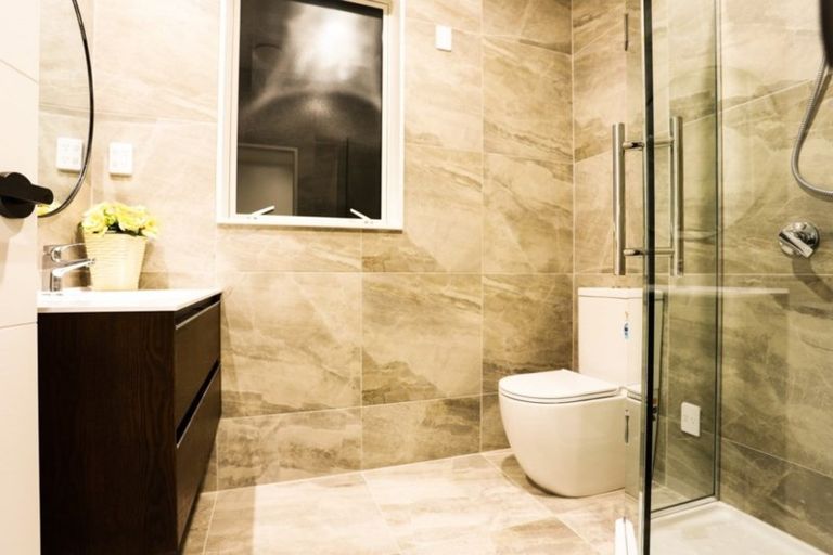 Photo of property in 10 Frontiere Lane, Silverdale, 0932