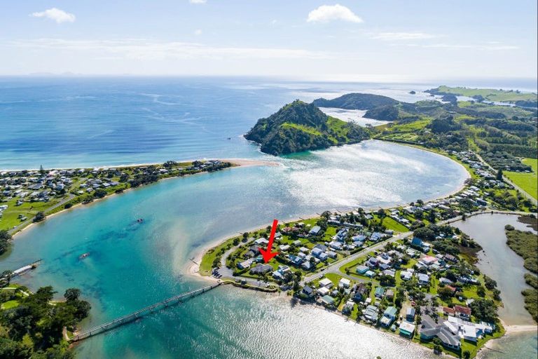 Photo of property in 906 Pataua South Road, Pataua South, Onerahi, 0192