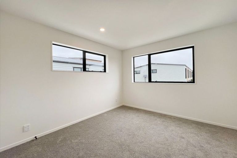 Photo of property in 6/5 Peverill Crescent, Papatoetoe, Auckland, 2025