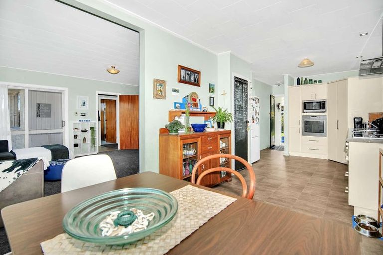 Photo of property in 11 Ballance Street, Westport, 7825