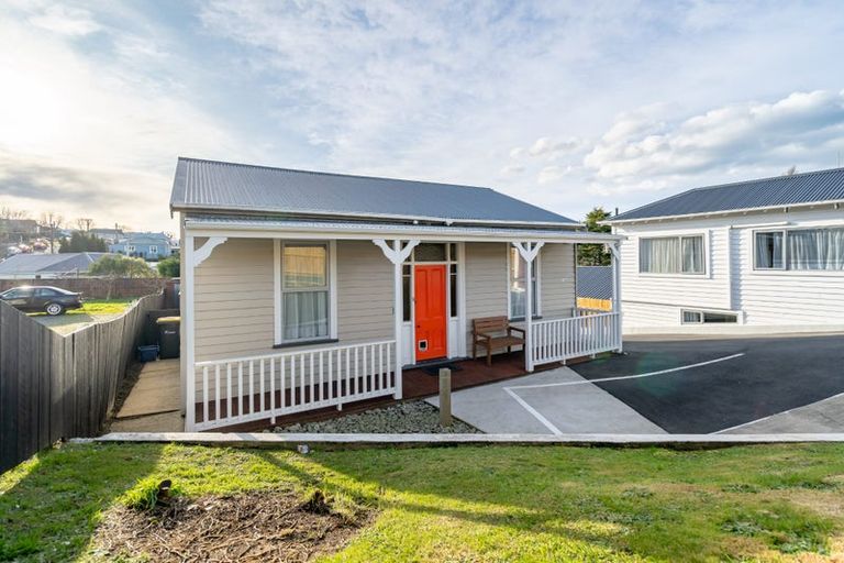 Photo of property in 130a Taieri Road, Kaikorai, Dunedin, 9010