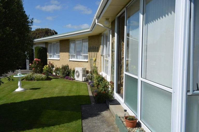 Photo of property in 123 Stobo Street, Grasmere, Invercargill, 9810