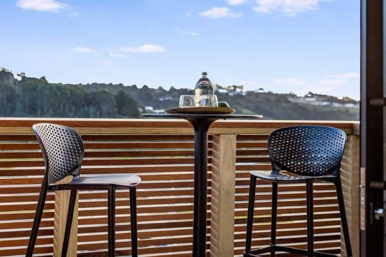 Photo of property in 45 Oakum Road, Whitby, Porirua, 5024