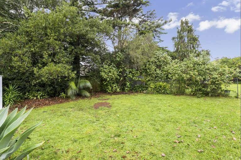 Photo of property in 2/57 Church Road, Mangere Bridge, Auckland, 2022