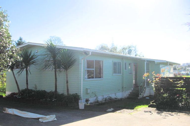 Photo of property in 156 Cascades Road, Pakuranga Heights, Auckland, 2010