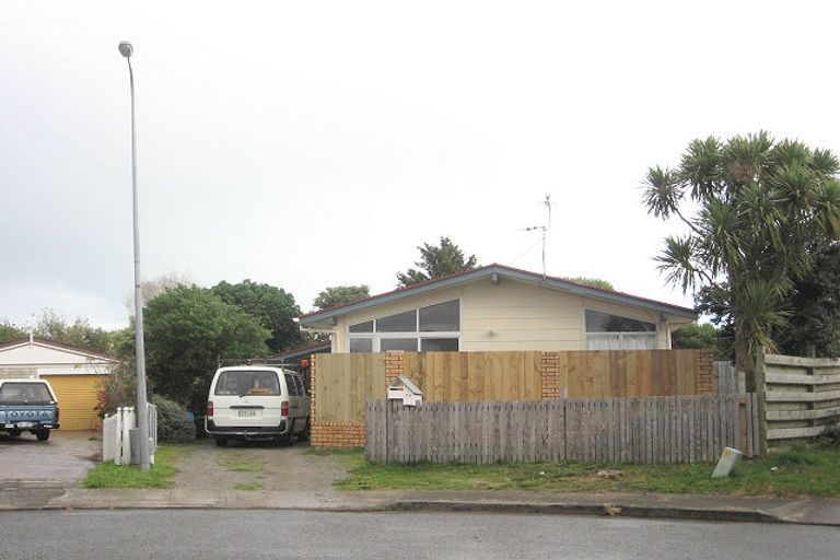 Photo of property in 30 Manawa Avenue, Raumati Beach, Paraparaumu, 5032