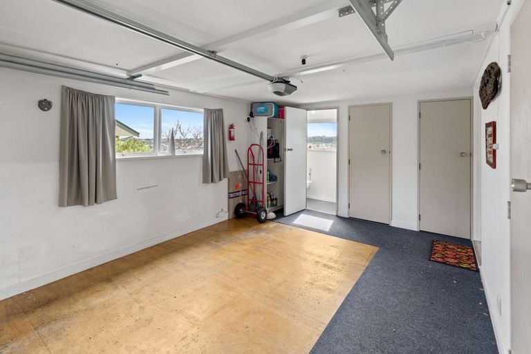 Photo of property in 27 Wairere Road, Bastia Hill, Whanganui, 4500