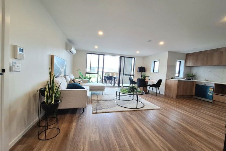 Photo of property in 101/3 Dishys Road, Flat Bush, Auckland, 2019