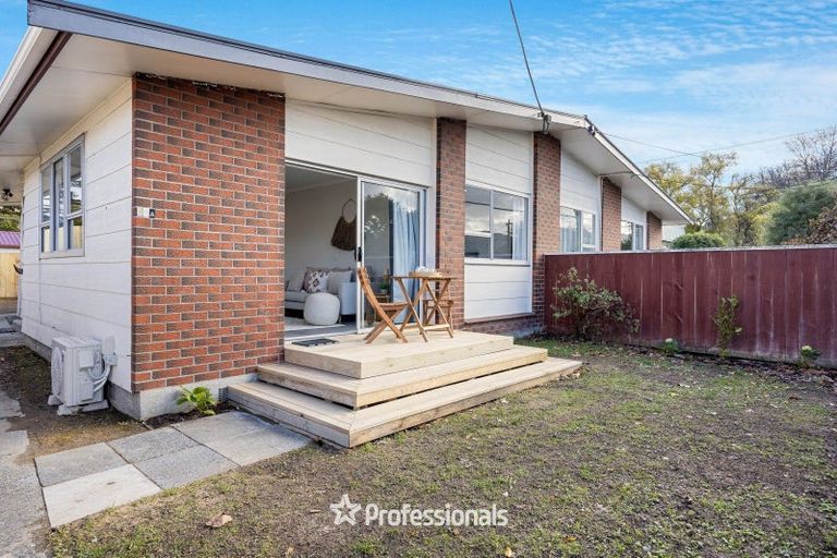 Photo of property in 2/56 Ward Street, Trentham, Upper Hutt, 5018