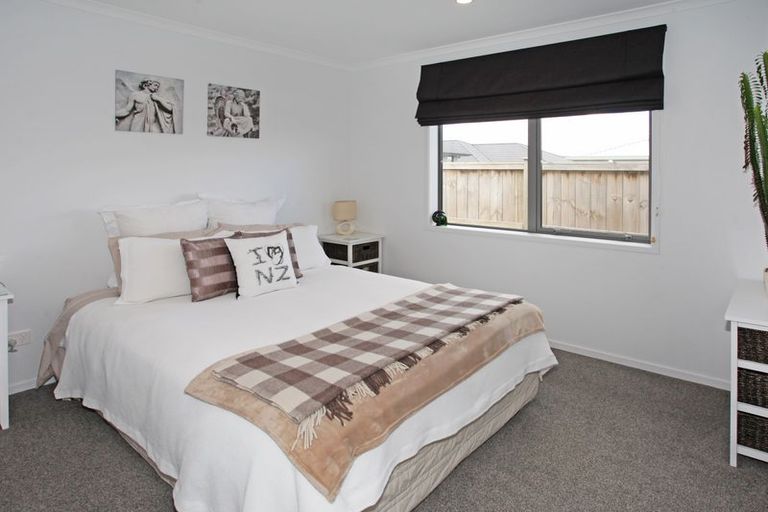 Photo of property in 130 Hillpark Drive, Pokeno, 2402