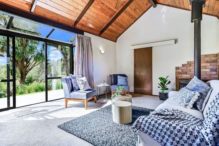 Photo of property in 2/90 Lewis Street, Glenview, Hamilton, 3206