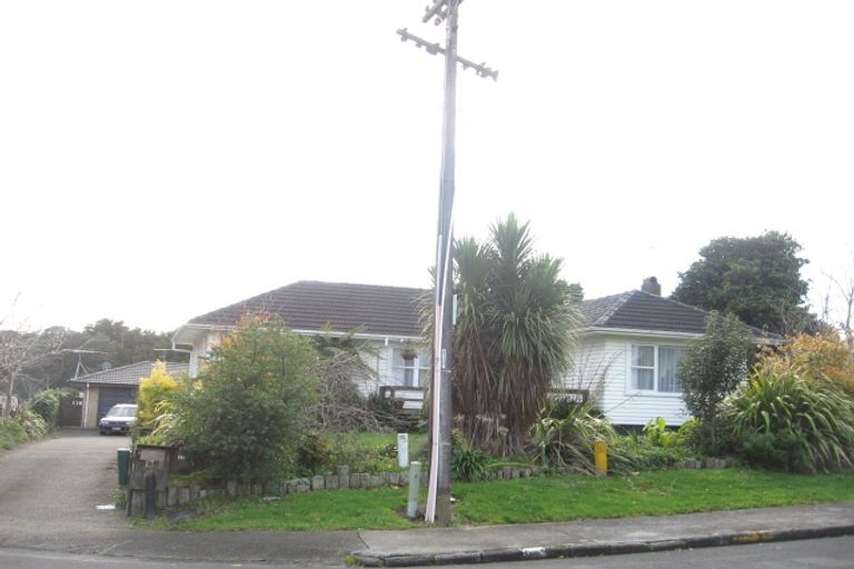 Photo of property in 13 Collie Street, Hillpark, Auckland, 2102