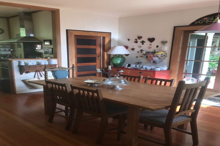 Photo of property in 39 Coombe Hay Terrace, Careys Bay, Port Chalmers, 9023