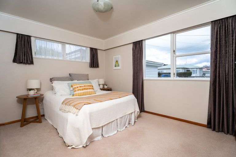 Photo of property in 13 Mclellan Street, Tawa, Wellington, 5028